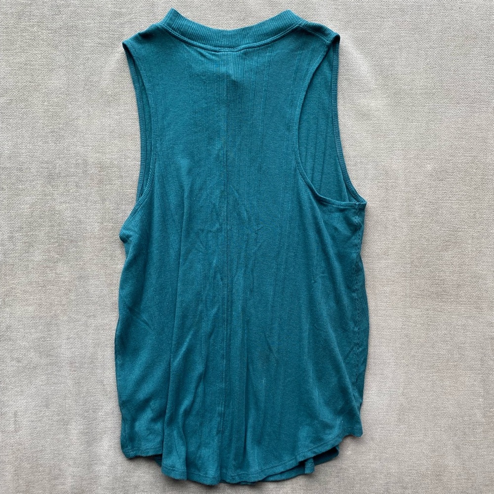 Free People Tank - Picture 9 of 9